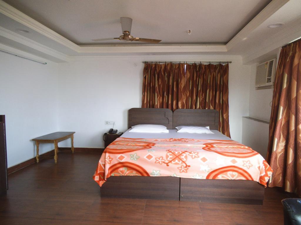 City Centre Hotel อการ์ตาลา ภายนอก รูปภาพ